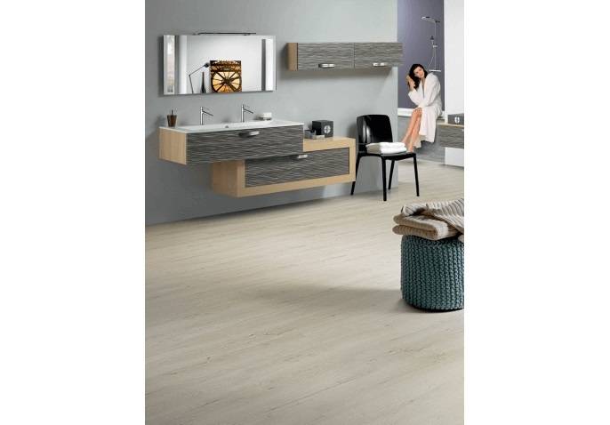 Mise en place d'un sol stratifié dans le Var