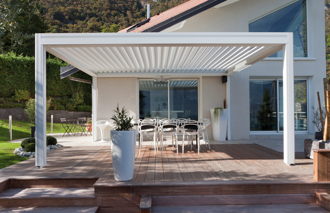 Installation d'une pergola dans le 83