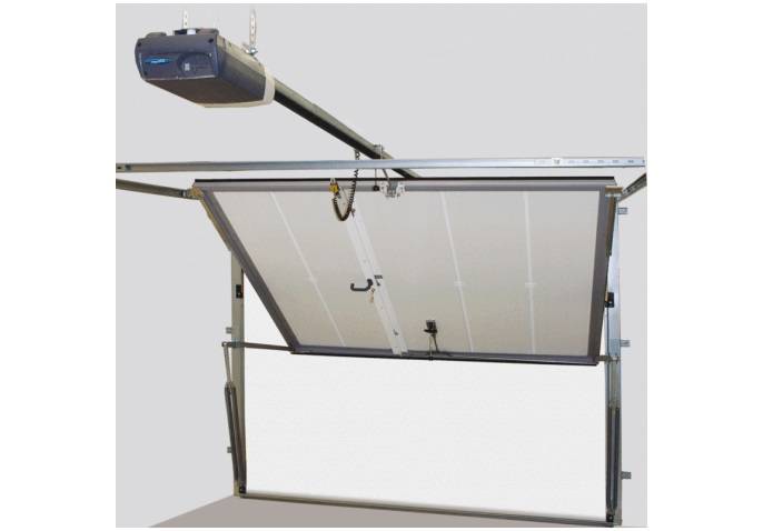 Pose  d'une porte de garage à Hyères dans le 83