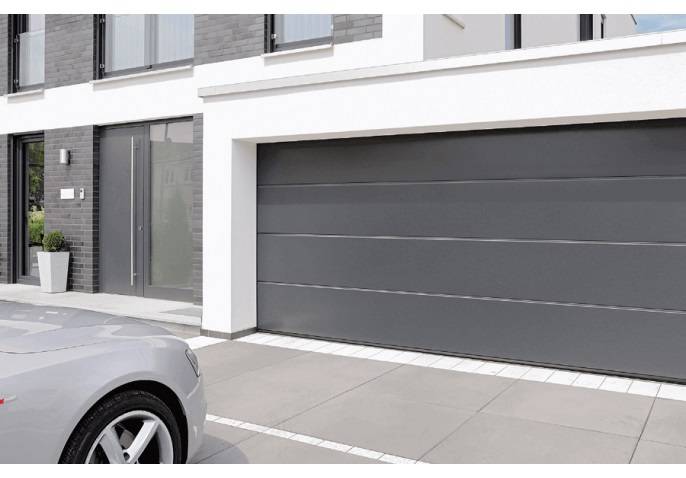 Faire poser une porte de garage sectionnelle à La Garde dans le Var