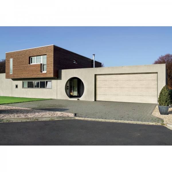 Installation d'une porte de garage effet minéral dans le 83